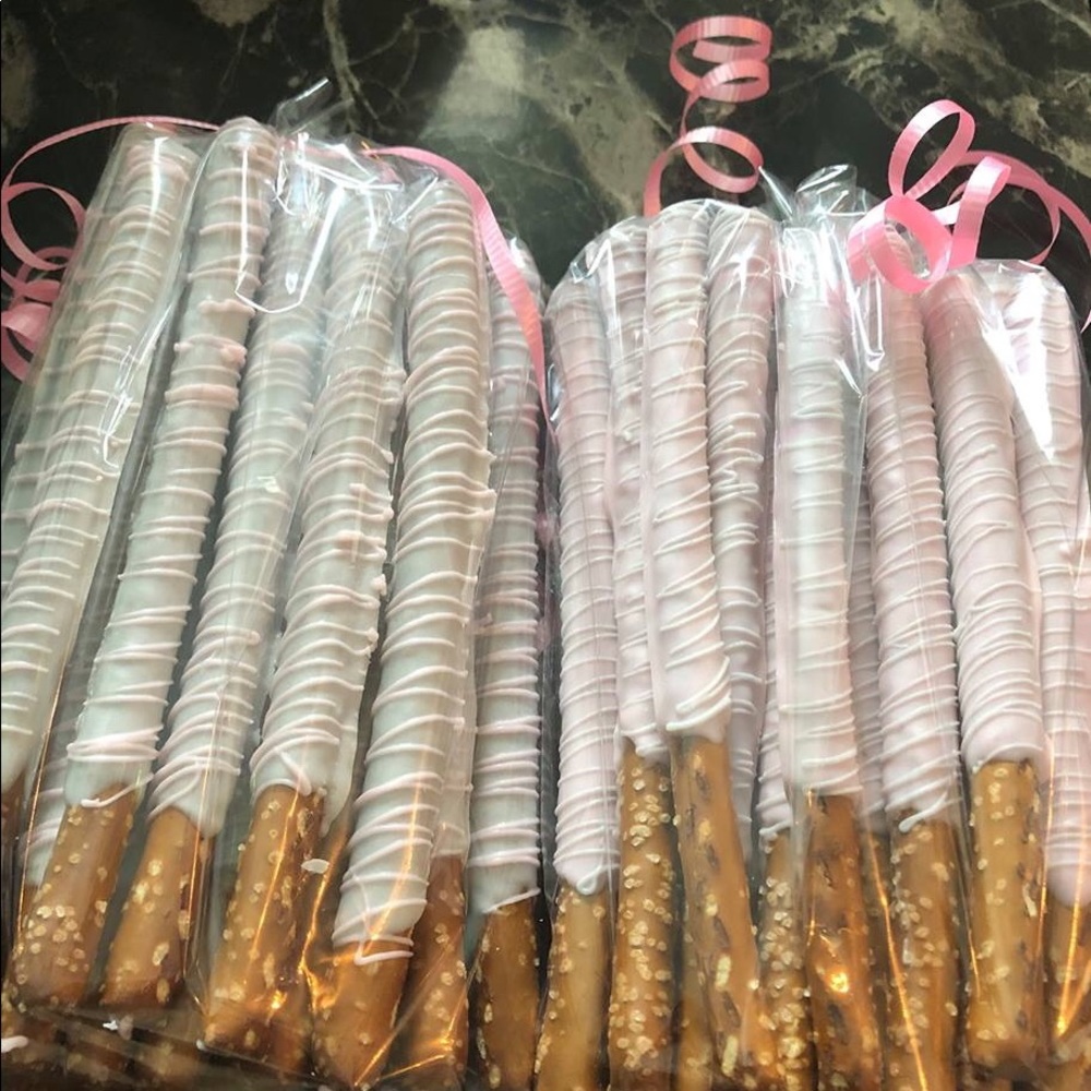 2 dozen chocolate covered pretzels